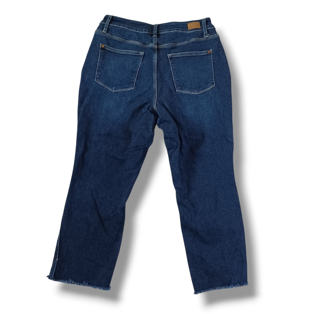 Judy Blue Women's Cropped Jeans Highrise Straight Dark Wash Plus Size 16W - Picture 2 of 12